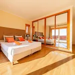 Villa California By Algarve Vacation *